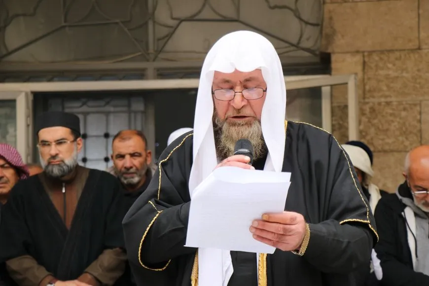 أئمة وخطباء المساجد ووجهاء حلب يؤكدون على التكاتف والوحدة لبناء سوريا جديدة