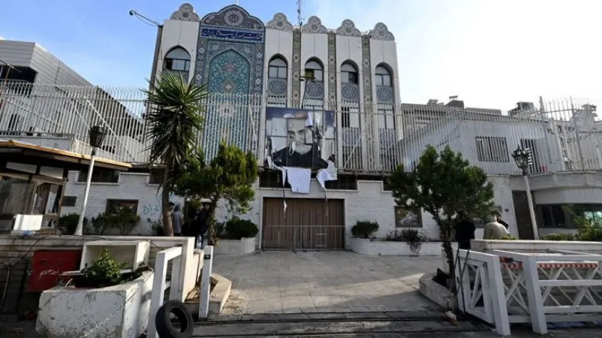 إيران تفرض شرطاً لإعادة فتح سفارتها في دمشق
