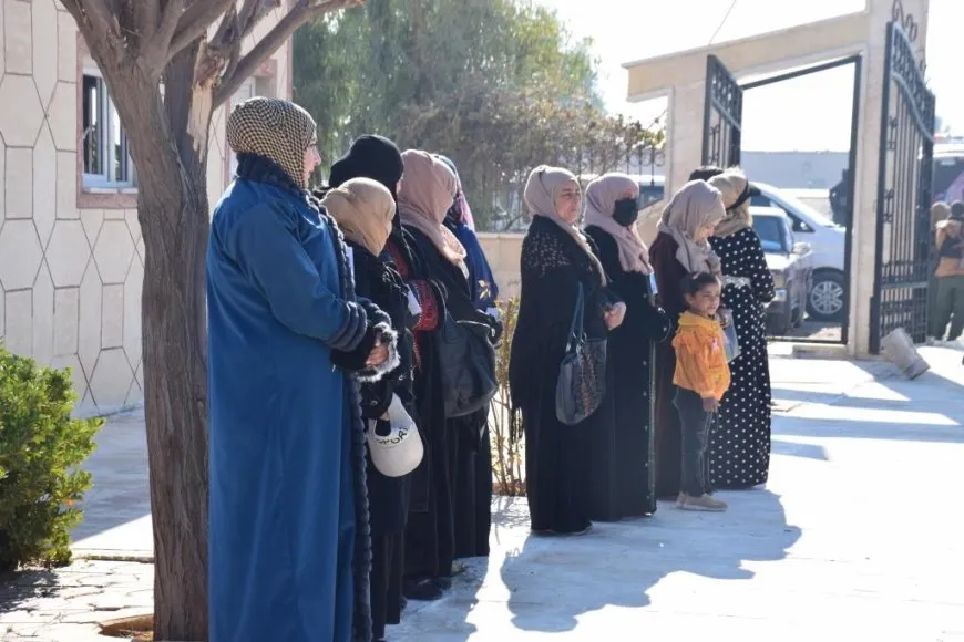 تشييع جثامين 3 مقاتلين ومراسم غيابية لـ 4 شهداء