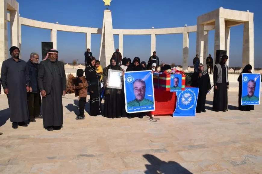 تشييع جثامين 3 مقاتلين ومراسم غيابية لـ 4 شهداء
