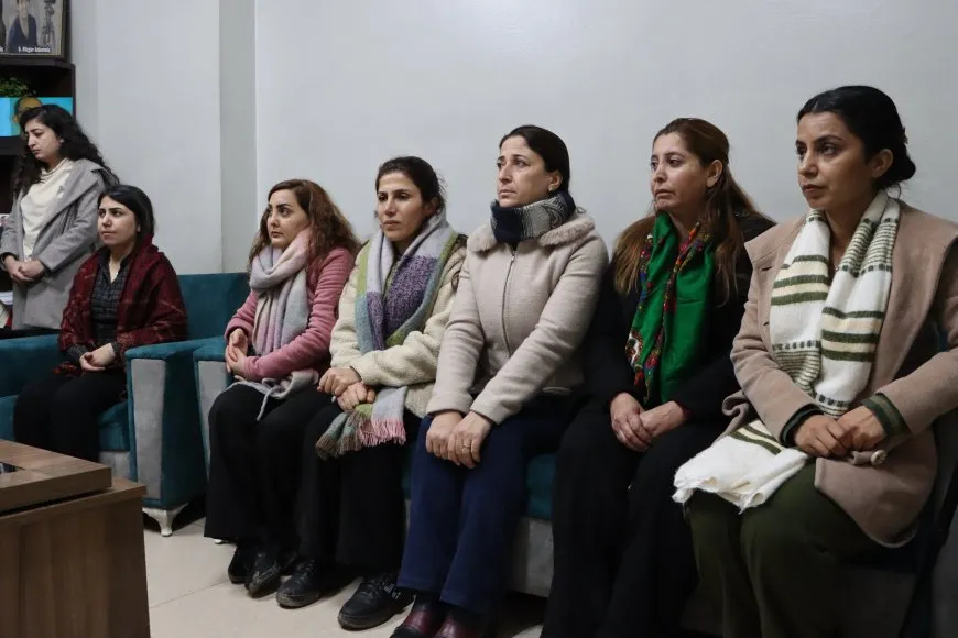تنظيمات وحركات نسائية تقدم العزاء باستشهاد رفيقينا ناظم وجيهان