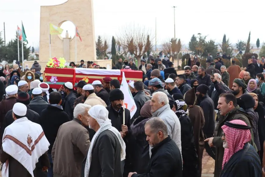 أهالي مقاطعة الجزيرة يشيّعون شهداء العدوان التركي على تل براك
