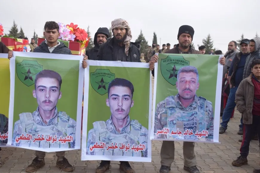 أهالي الشدادي يشيّعون جثامين 3 شهداء ومراسم غيابية لشهيد