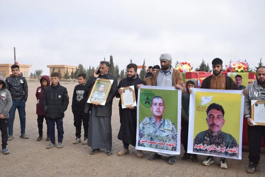 أهالي الشدادي يشيّعون جثامين 3 شهداء ومراسم غيابية لشهيد