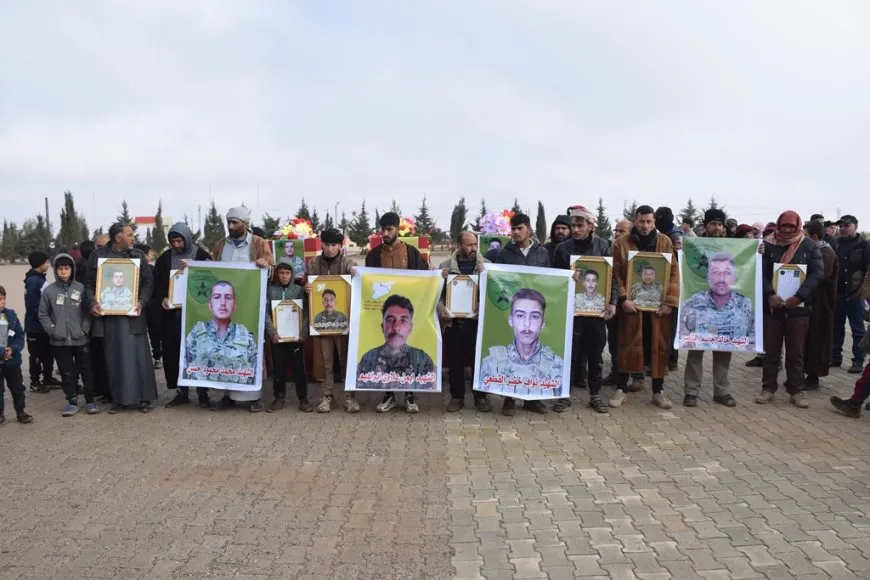 أهالي الشدادي يشيّعون جثامين 3 شهداء ومراسم غيابية لشهيد