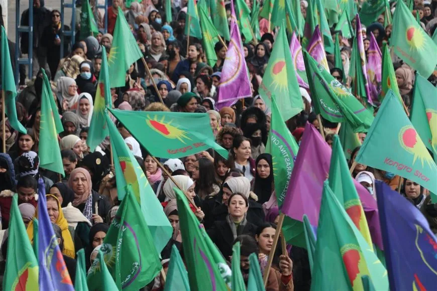 مسيرة نسائية حاشدة في الحسكة دعماً لـ YPJ وتأكيداً على دور السوريات في صنع القرار