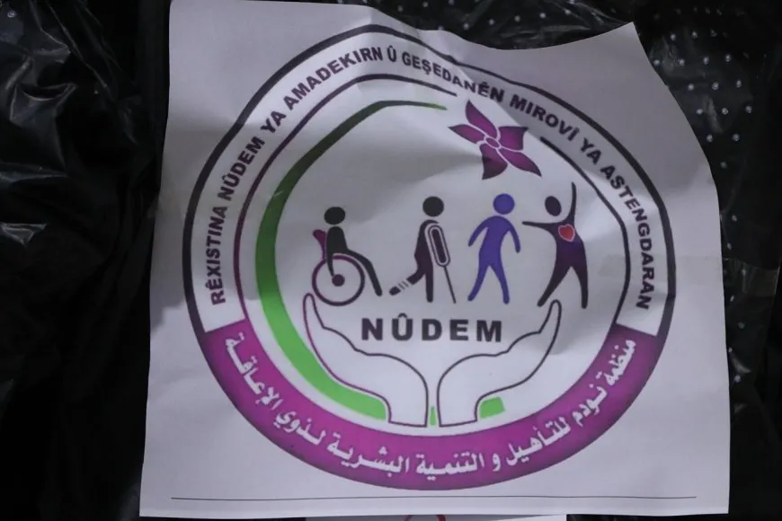تقديم الدعم العيني للمهجّرين قسراً من مقاطعة عفرين والشهباء في حلب