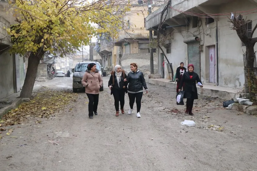 تقديم الدعم العيني للمهجّرين قسراً من مقاطعة عفرين والشهباء في حلب