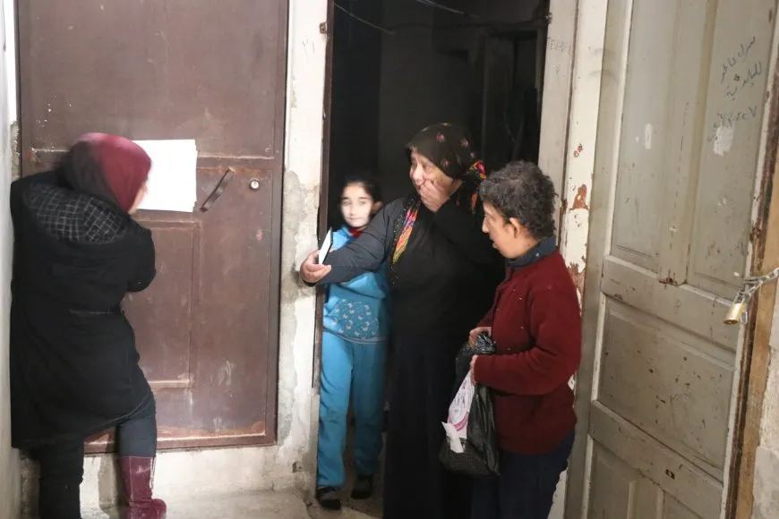 تقديم الدعم العيني للمهجّرين قسراً من مقاطعة عفرين والشهباء في حلب