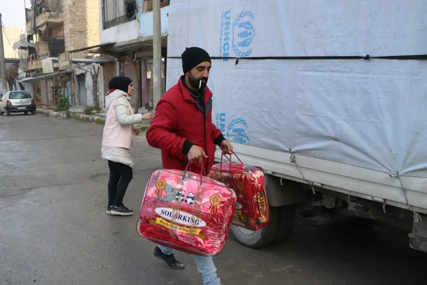 تقديم الدعم العيني للمهجّرين قسراً من مقاطعة عفرين والشهباء في حلب