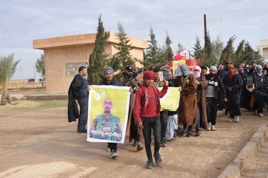 أهالي الحسكة والشدادي يشيعون شهيدين ومراسم غيابية لشهيدين آخرين