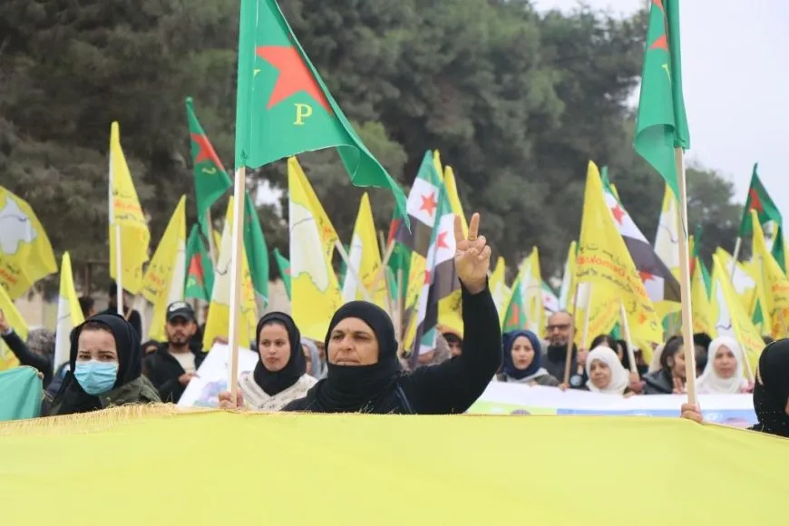 أهالي مقاطعة الرقة يؤكدون أن قسد سند الشعوب