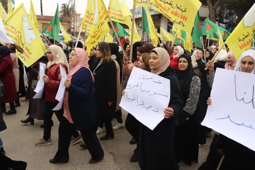 أهالي مقاطعة الرقة يؤكدون أن قسد سند الشعوب