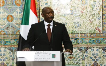 الولايات المتحدة ستفرض عقوبات على قائد الجيش السوداني