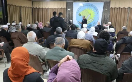 ندوة حوارية حول دور المثقف السوري في تنوير المجتمع
