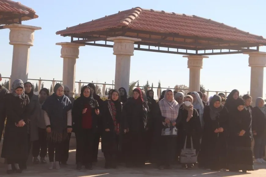 تشييع جثمانَي مقاتلَين ومراسم غيابية لآخر في الرقة