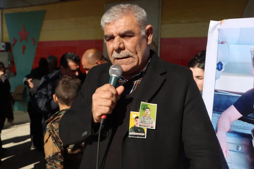 تشييع جثمان مقاتل من قسد ومراسم غيابية لآخر في قامشلو