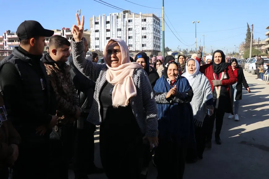 "أرض المعارك للأبطال ولا يوجد فيها مكان للجبناء"