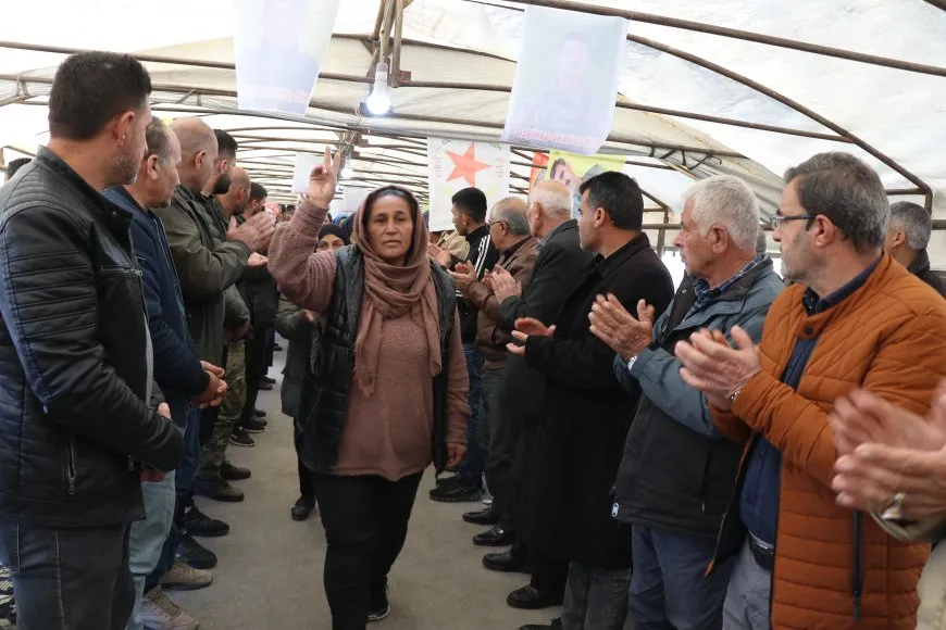 "أرض المعارك للأبطال ولا يوجد فيها مكان للجبناء"