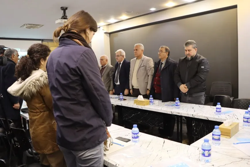 بروفيسور أمريكي يدعو تركيا لبناء سلام شامل مع الكرد