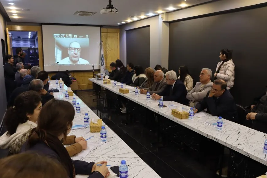 بروفيسور أمريكي يدعو تركيا لبناء سلام شامل مع الكرد