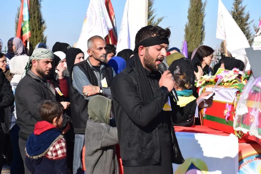 تشييع جثمان الشهيدة كرم الحمد في الرقة