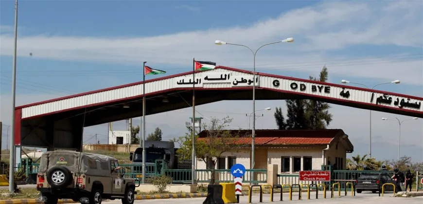 الأردن تخصص 3 مراكز إضافية لتنظيم بيانات السوريين العائدين