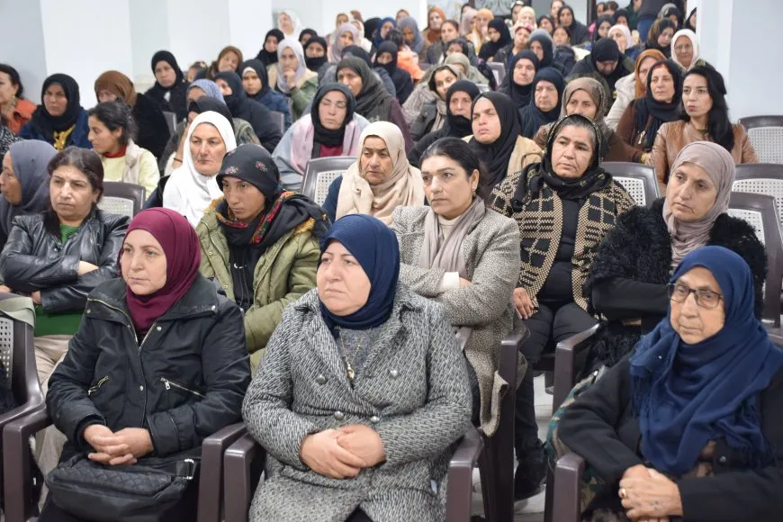 عوائل الشهداء في تربه سبيه يؤكدون استعدادهم لحماية الثورة
