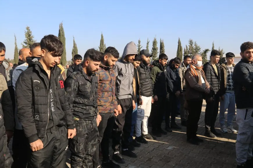 تشييع جثمان مقاتل قسد بيار العلي في عامودا
