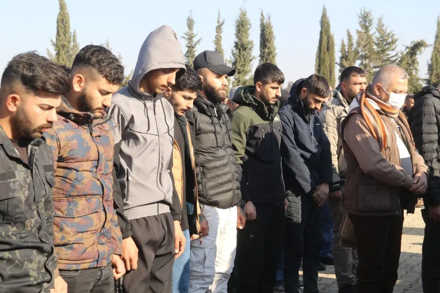 تشييع جثمان مقاتل قسد بيار العلي في عامودا