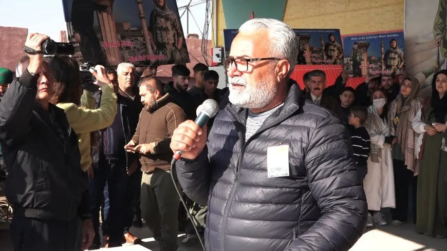 تشييع جثمان مقاتل قسد روج آفا وتجديد العهد بمواصلة درب الشهداء