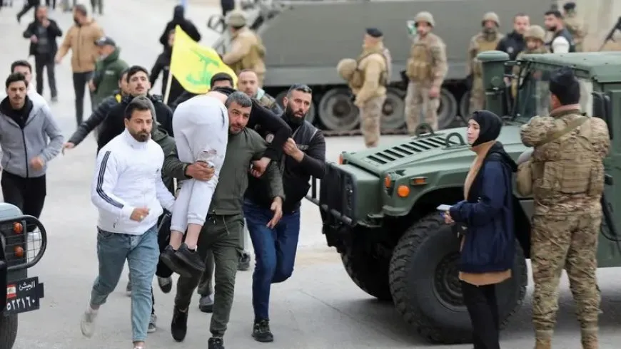 عودة التوترات في جنوب لبنان ومقتل وإصابة 94 لبنانياً أثناء عودتهم إلى منازلهم