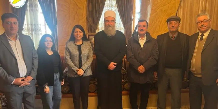 وفد من مسد يبحث مع الشيخ حكمت الهجري اللا مركزية وسبل إعادة بناء سوريا ديمقراطية