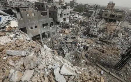 قصف إسرائيلي مسيّر في مخيم النصيرات بقطاع غزة