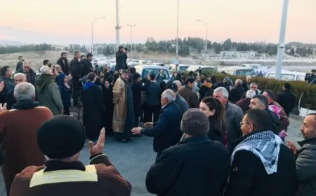 أهالي حلب يؤكدون تضامنهم مع المقاومين في سد تشرين