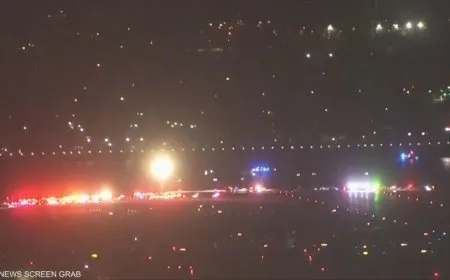 انتشال جثث ضحايا حادثة مطار ريغان وتفاصيل حول الحادثة