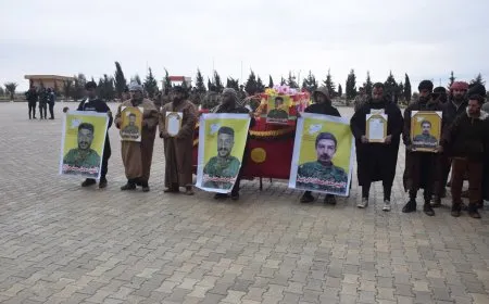 أهالي الشدادي يشيعون جثمان شهيد من قسد ومراسم غيابية لآخر