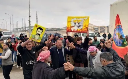 تواصل الاحتجاجات على سد تشرين لليوم الـ 33 على التوالي