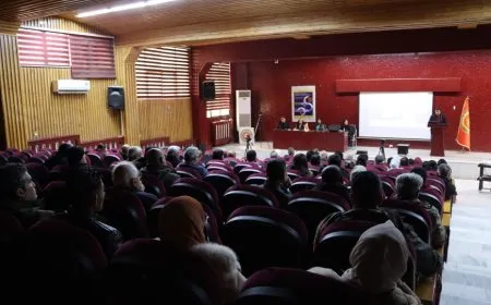 ندوة دولية تدعو إلى دعم جامعات شمال وشرق سوريا وإزالة الاستعمار من العلم