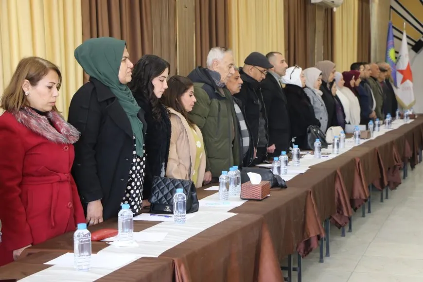 ندوة حوارية في حلب تناقش أهمية اللامركزية في ترسيخ الديمقراطية في سوريا الجديدة