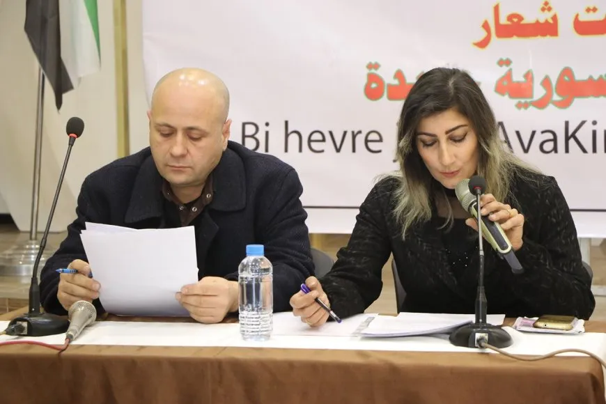 ندوة حوارية في حلب تناقش أهمية اللامركزية في ترسيخ الديمقراطية في سوريا الجديدة