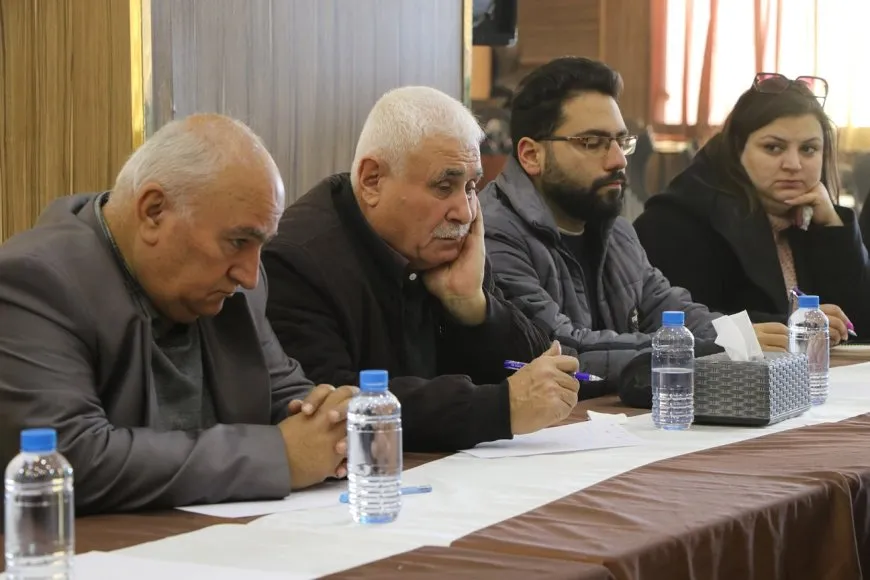 ندوة حوارية في حلب تناقش أهمية اللامركزية في ترسيخ الديمقراطية في سوريا الجديدة