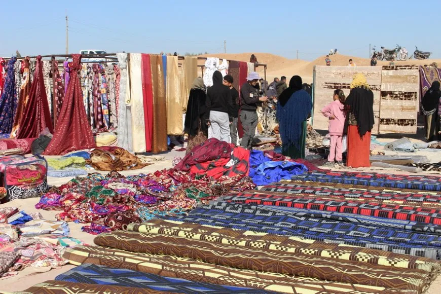 الأسواق الشعبية الجوالة.. ملجأ للمواطنين في ظل ارتفاع الأسعار