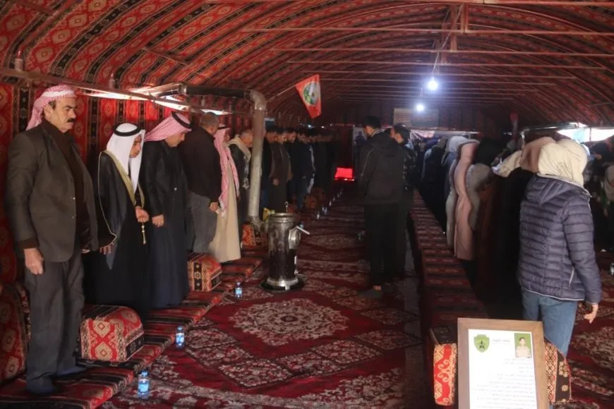 تقديم واجب العزاء لذوي مقاتل قسد بشار الصياح