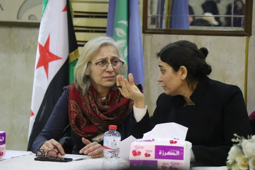 جهود لتوحيد الرؤية السياسية لـ 18 حزب وحركة سياسية سورية