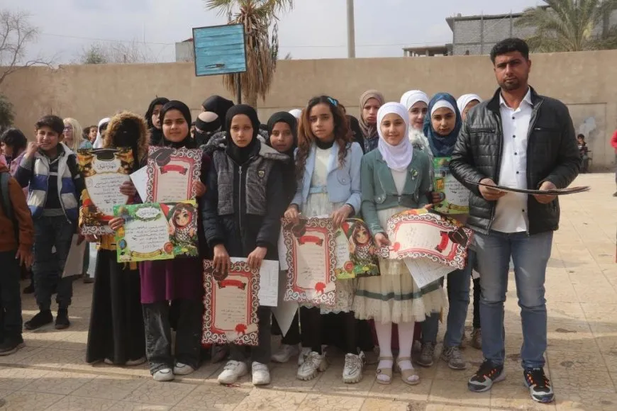 تكريم الطلبة المتفوقين في دير الزور