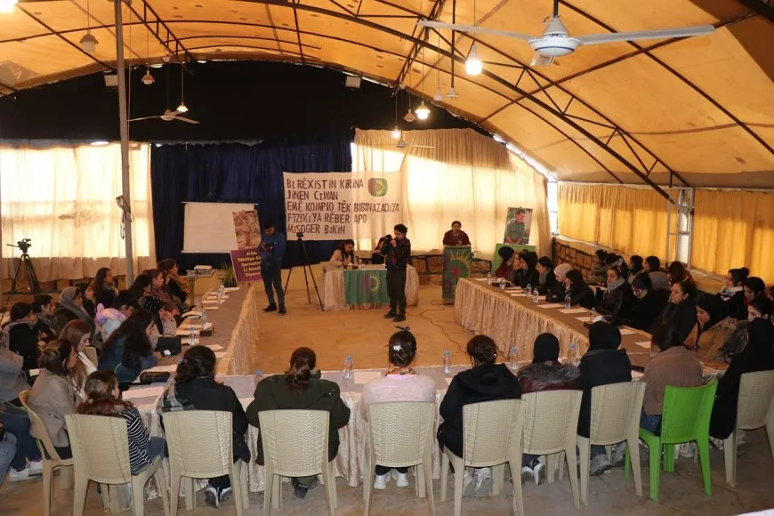 تنديداً بالمؤامرة ندوة للمرأة الشابة في حلب 