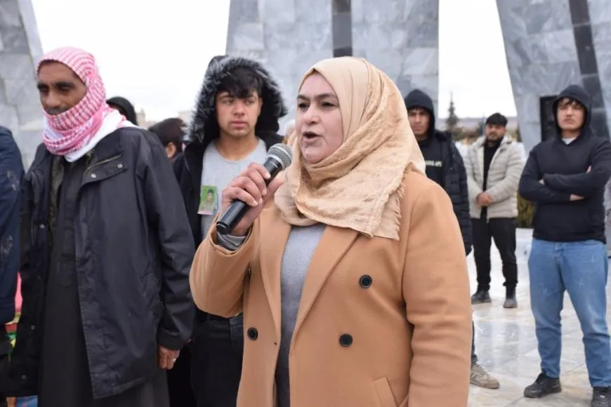 تعهد بمتابعة مسيرة الشهيد هوزان خلال مراسم تشييعه