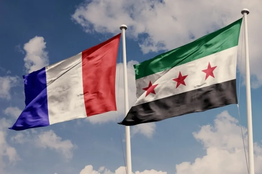 انطلاق أعمال المؤتمر الدولي حول سوريا في باريس لبحث الانتقال السياسي
