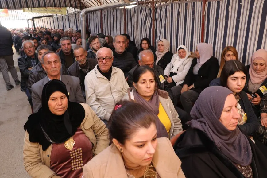 من خيمة عزاء الشهيدين عكيد وزاغروس: شهداؤنا منارة للحرية والسلام 